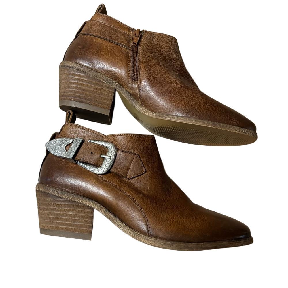 Steve Madden Tan Cognac Leather Ankle Booties with side zip